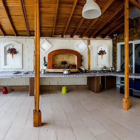 מלון Colophon גומולדור