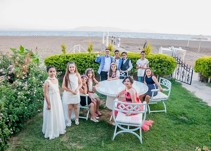 מלון Colophon גומולדור