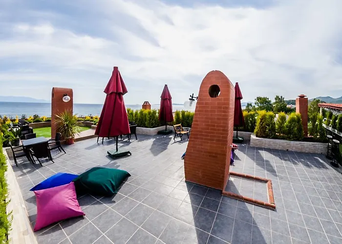 Colophon גומולדור